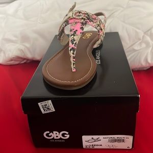 GBG Los Angeles sandals